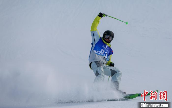 十四冬专访杨昊：从扎兰屯走出的自由式滑雪大