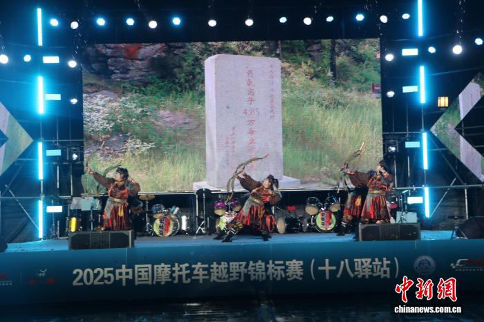 大兴安岭十八驿站上演极限速度对决