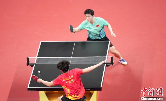 王楚钦力克樊振东摘金 国乒亚运乒乓球赛收官揽